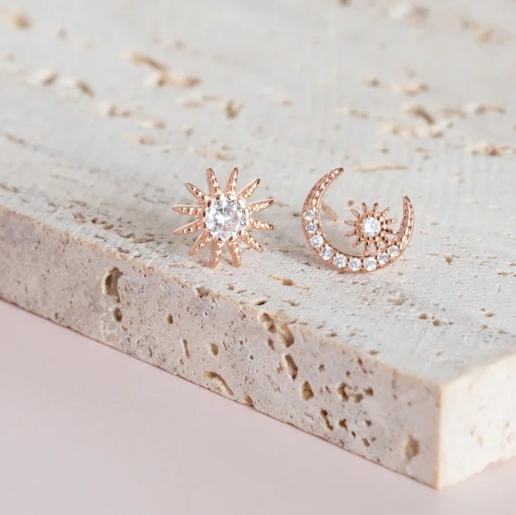 Moon & Star Earrings - Picture 7 of 9